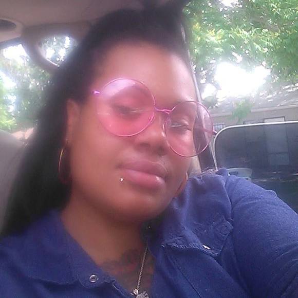 lareinagee